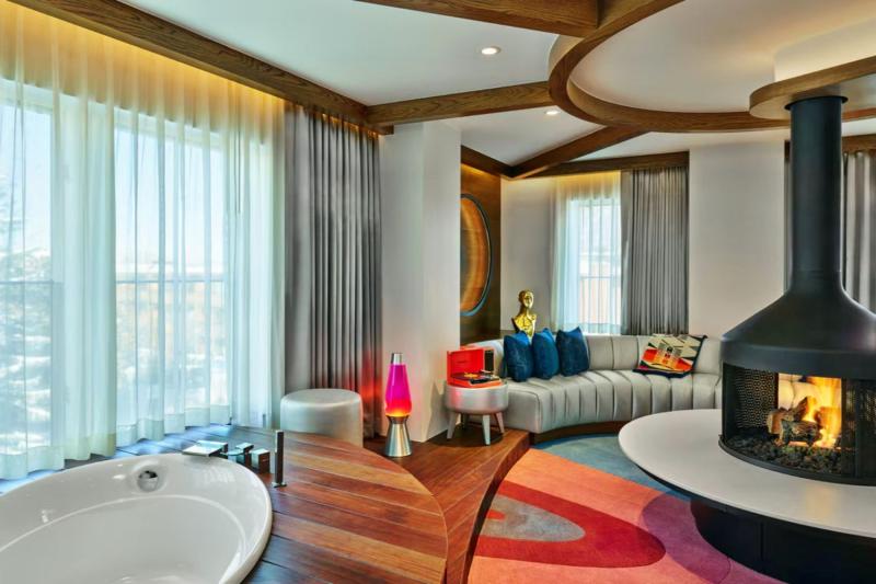 3 Bedroom Connecting Ajax Suite