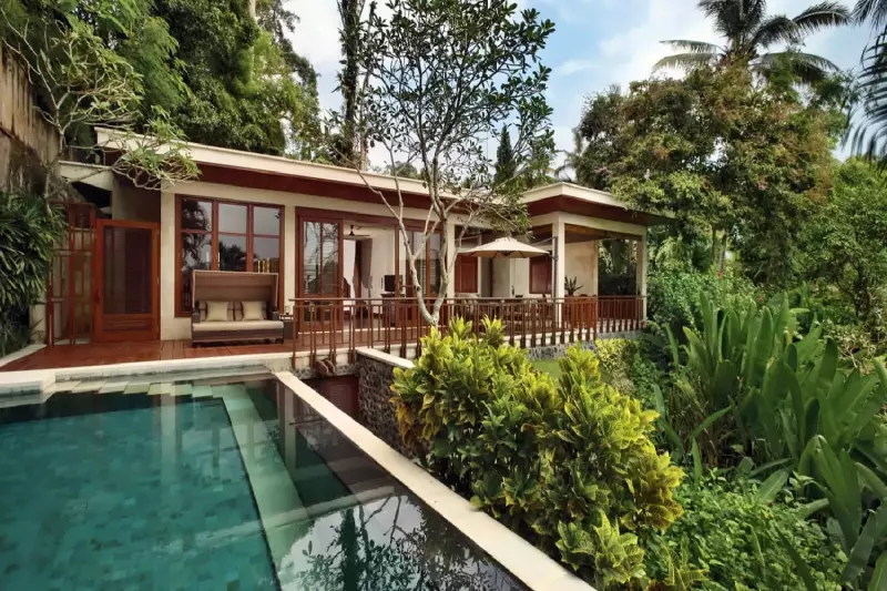 Sayan Pool Villa