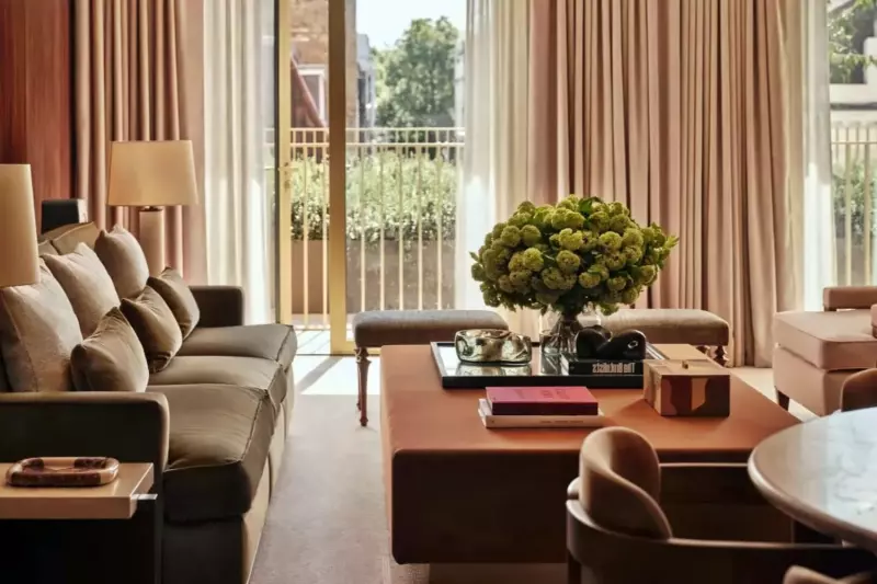 2 Bedroom Premier Mews Suite