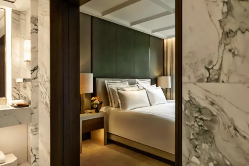 2 Bedroom Premier Mews Suite