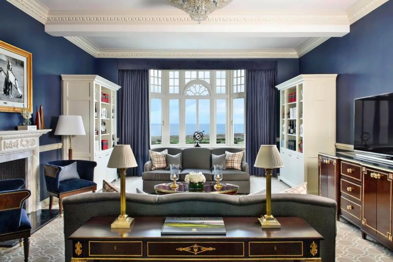 2 Bedroom Ocean View Suite