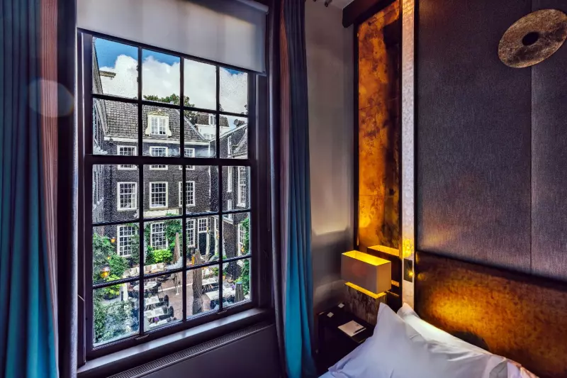 Standard Atrium View Room