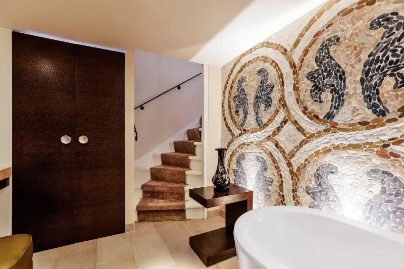 Luxury Duplex Room