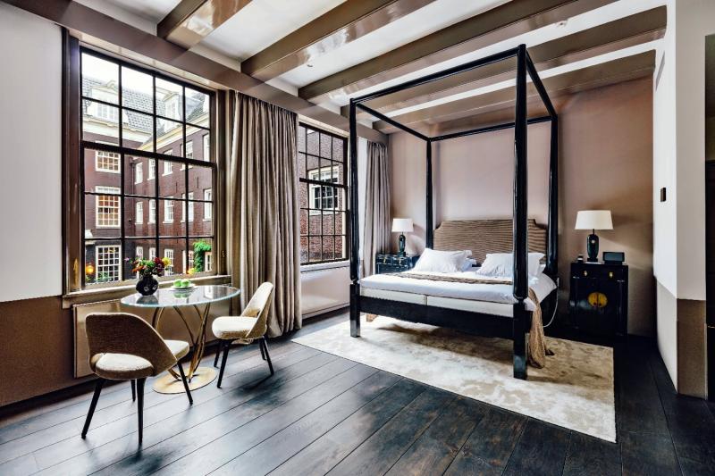 Luxury Garden View Suite