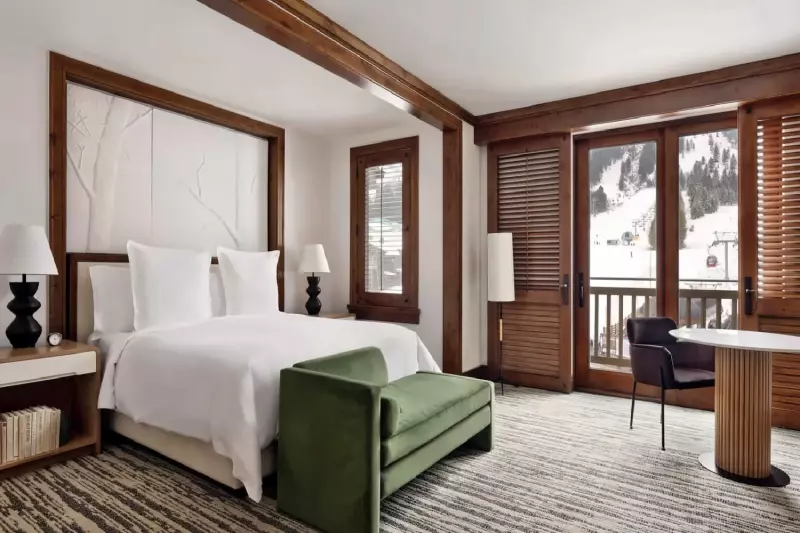 Mountain Side Room