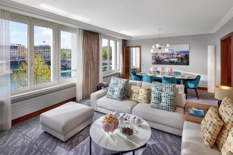 2 Bedroom River View Deluxe Suite