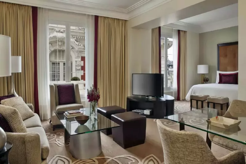 Mansion View Studio Suite