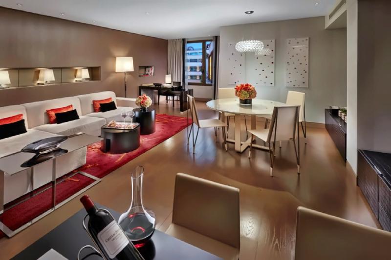 2 Bedroom Couture Connecting Suite