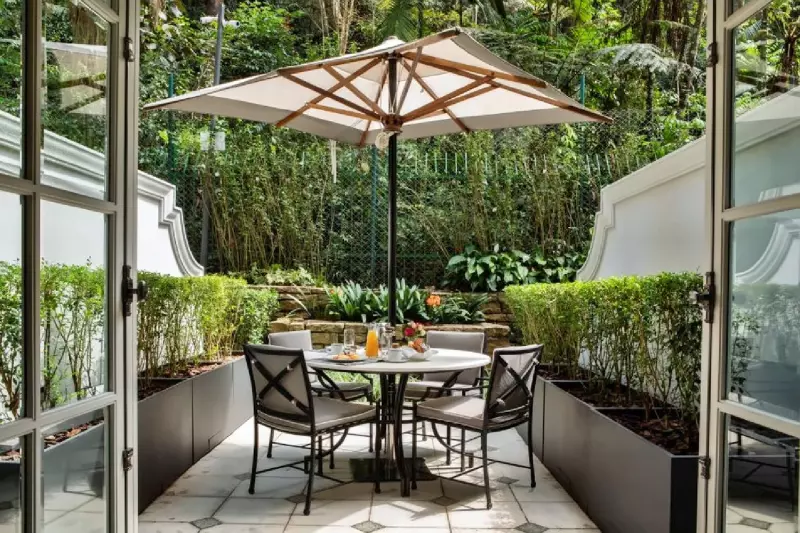 Prestige Terrace Room