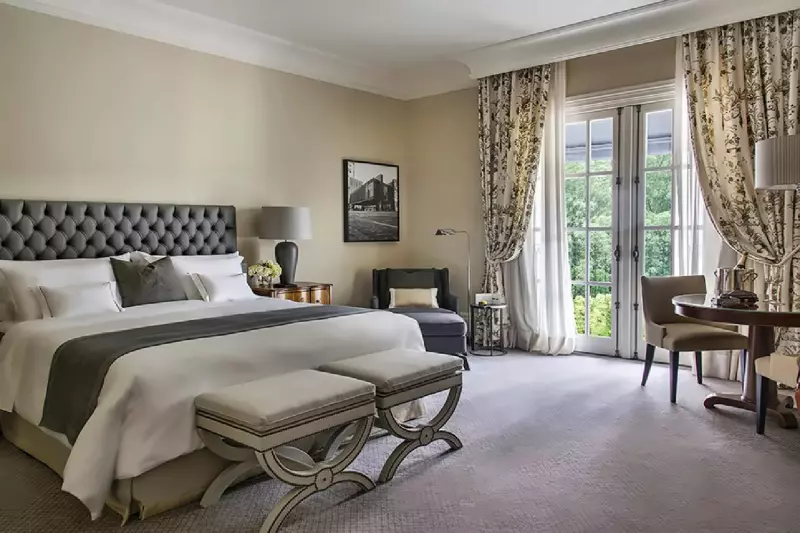 Prestige Terrace Room