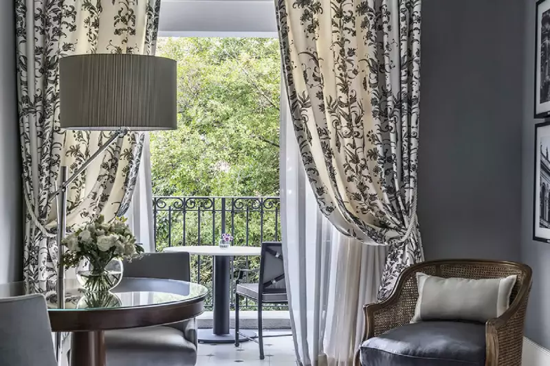 Deluxe Junior Suite