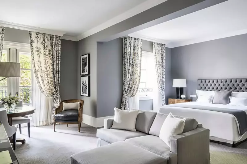 Deluxe Junior Terrace Suite