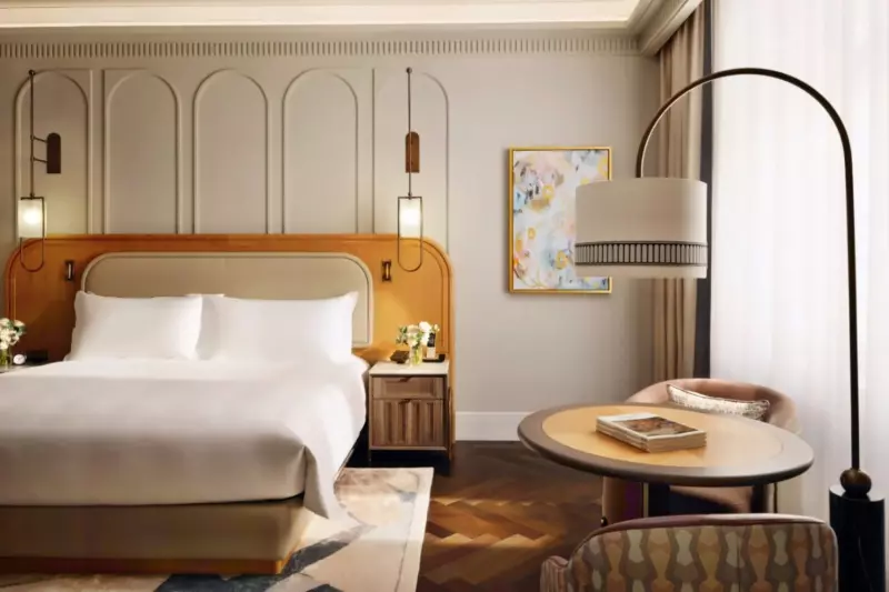 Deluxe Courtyard View Room