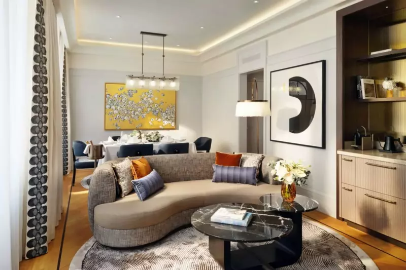 2 Bedroom Mandarin Suite