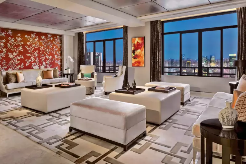 Presidential Club Suite
