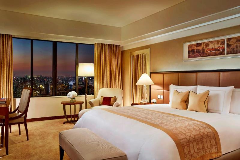 Club Deluxe City View Room