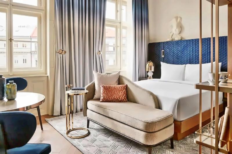 Deluxe City View Room