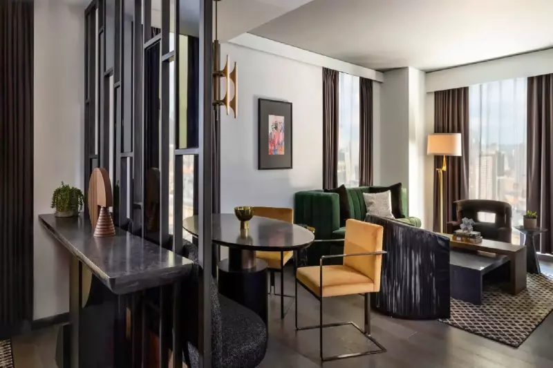 2 Bedroom Thompson Suite