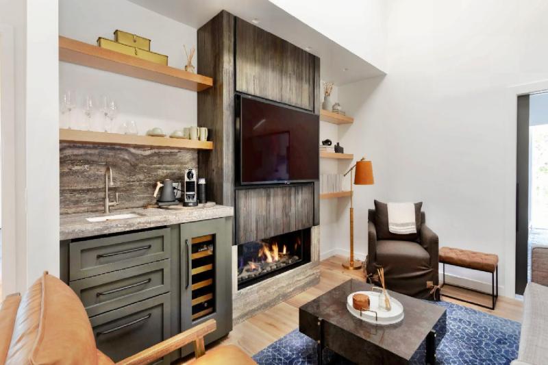 2 Bedroom Carmel Family Suite 