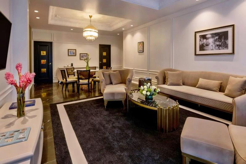 La Grande Francaise Suite 