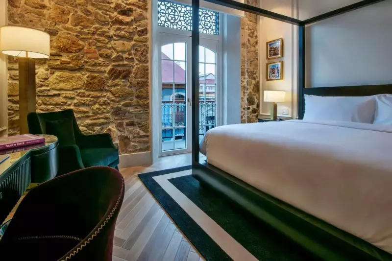 Casco Antiguo View Room