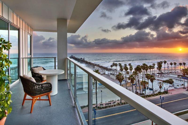 2 Bedroom Ocean View Ethereal Presidential Suite