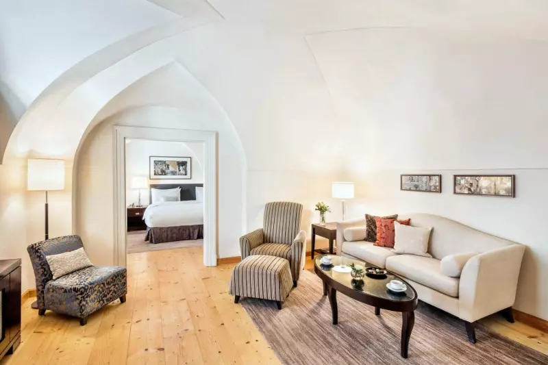 2 Bedroom Lazar Suite