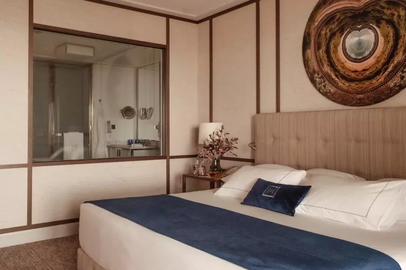 Deluxe City View Room