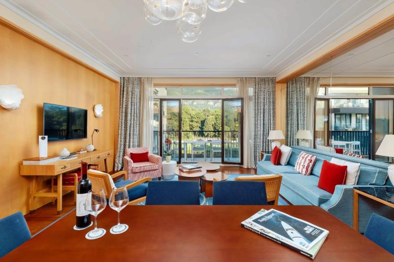 2 Bedroom Pool View Suite