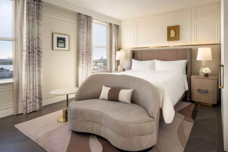 2 Bedroom Breakers Suite