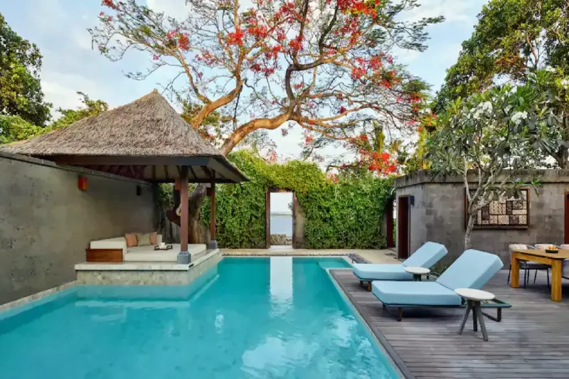 2 Bedroom Beach Pool Villa