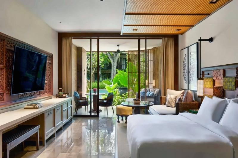 Pool View Room