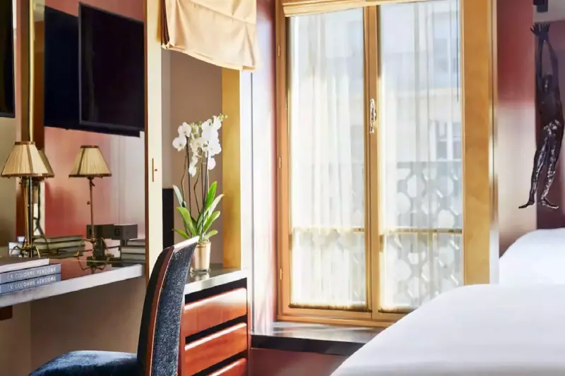 Park Paix View Room