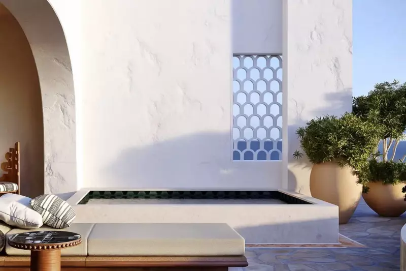 Oceanfront Pool Suite