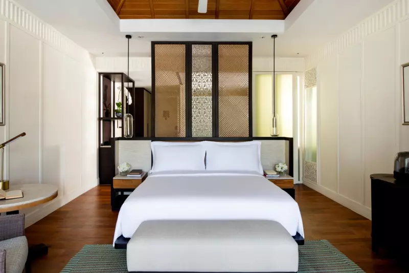 Premium Pool View Room