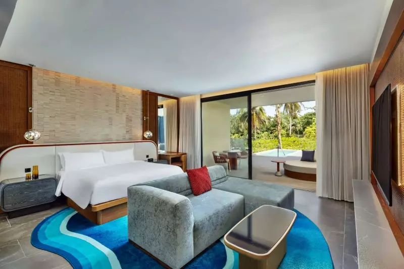 Premier Deluxe Pool Room