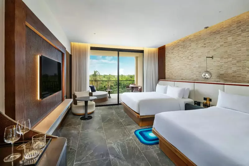 Premier Tropical View Room
