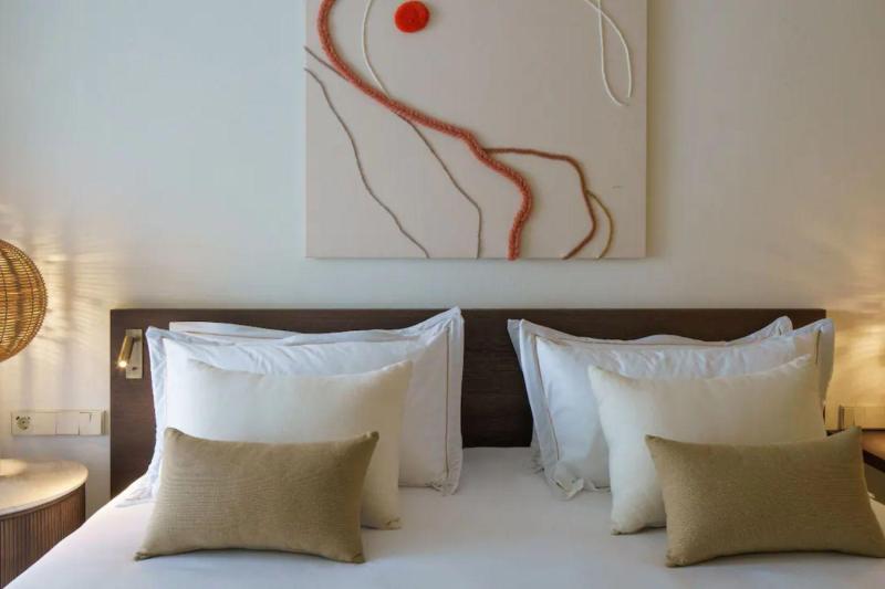 Garden View Room