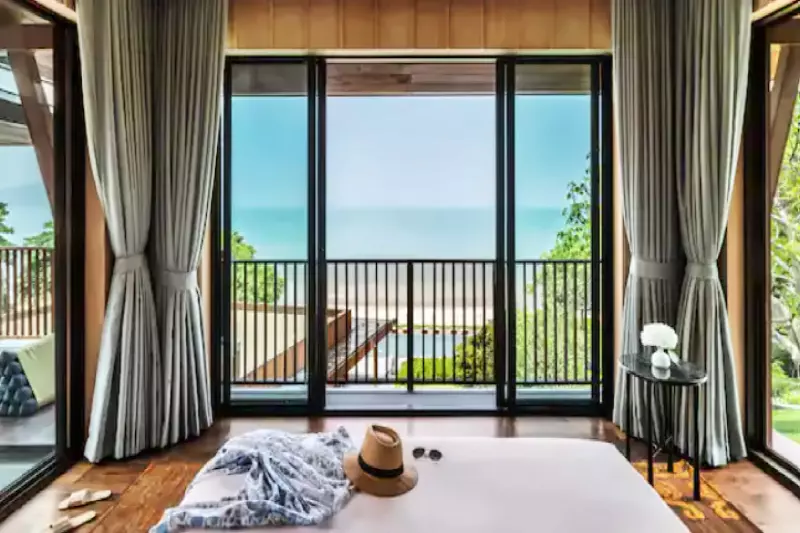3 Bedroom Ocean View Pool Heritage Pool House