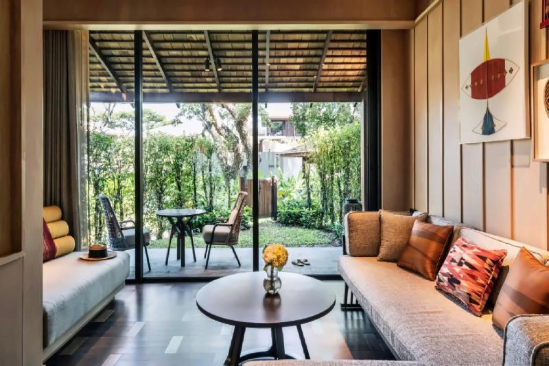 Deluxe Garden View Room