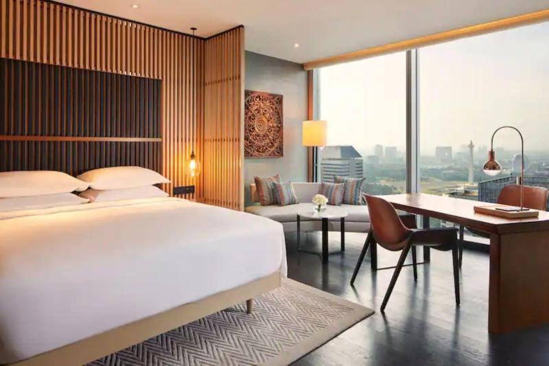  Skyline View Room