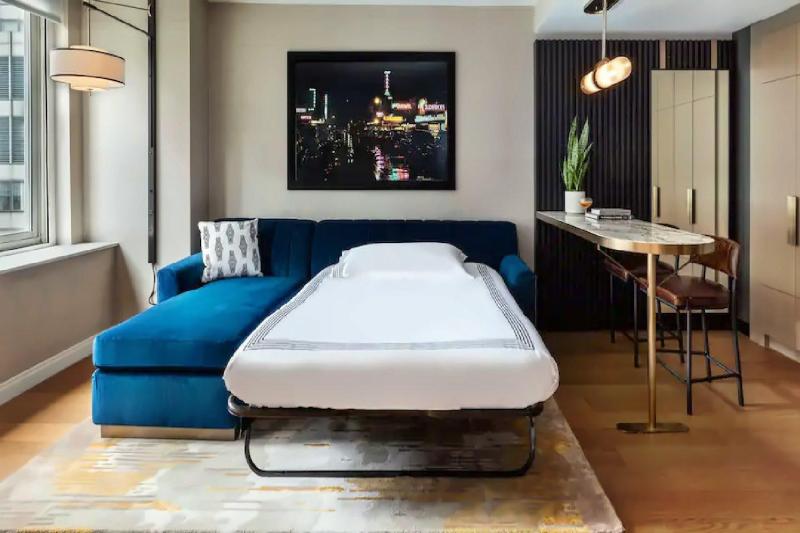 Club Studio Suite