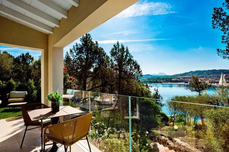 Junior Sea View Suite