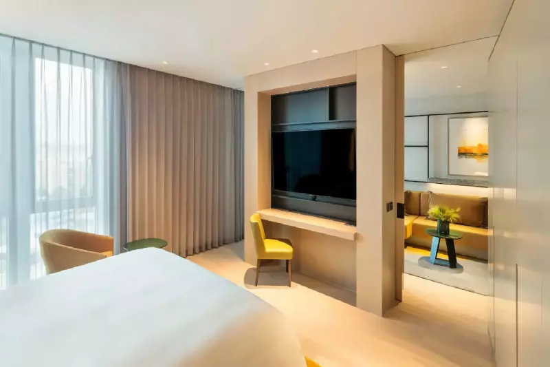 Andaz Suite 