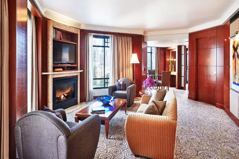 Diplomat Suite