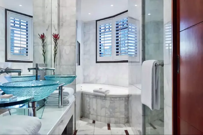 Park Suite