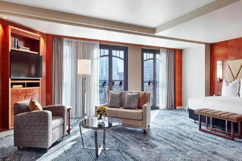 Deluxe View Room Room