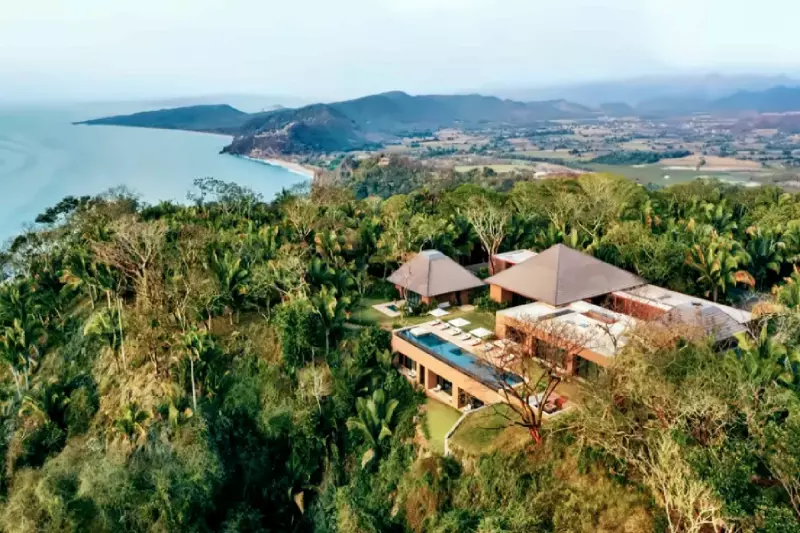 7 Bedroom Private Home 48