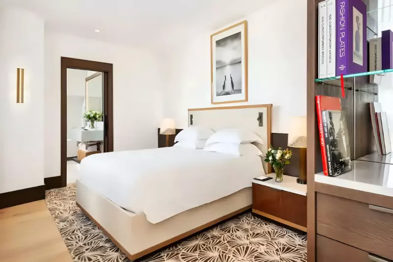 Parisian Suite