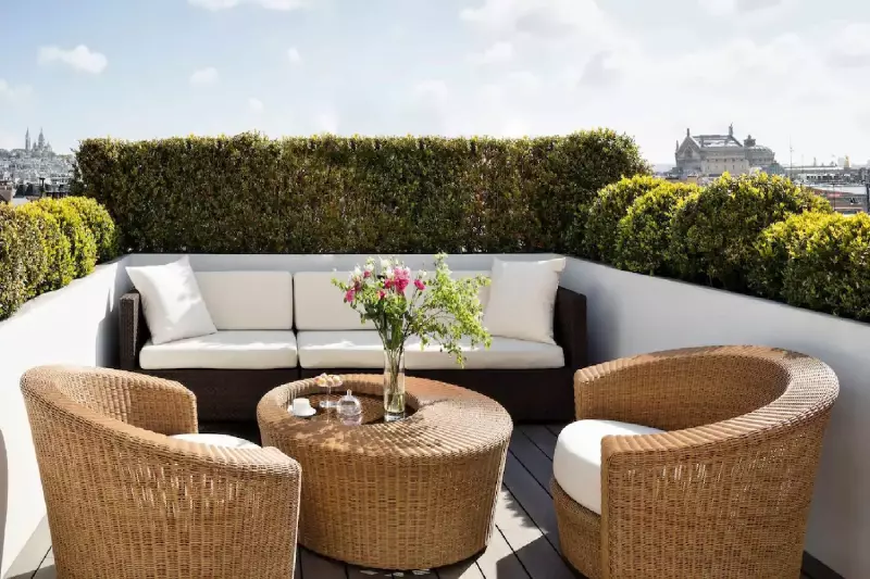 Presidential Eiffel Tower View Suite